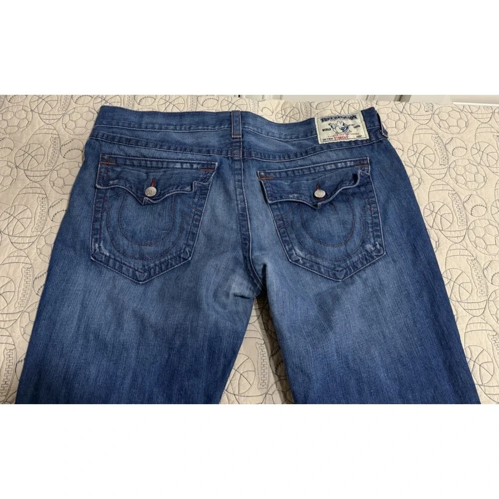 True Religion Mens Blue Jeans Tag Size 42 Distressed Pocket Flaps World Tour